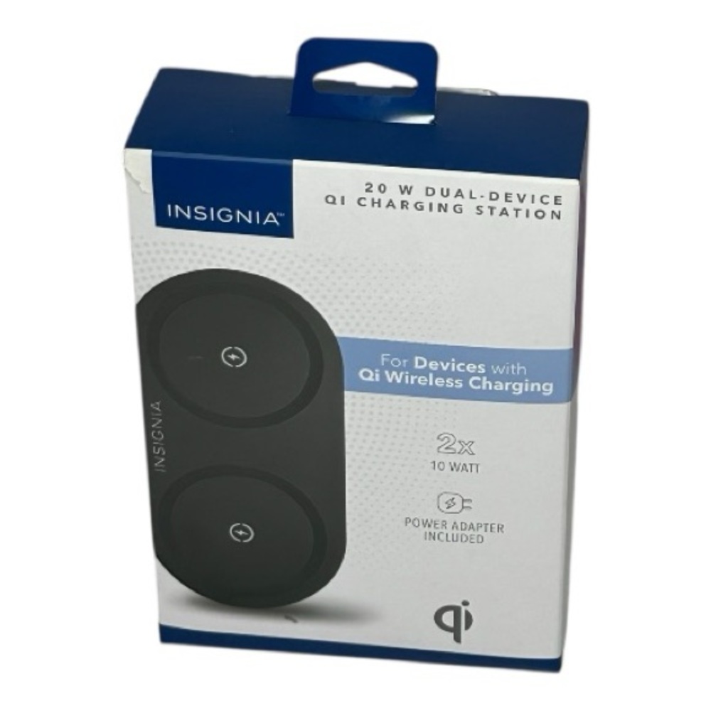 Insignia Qi Wireless Dual Charging Station